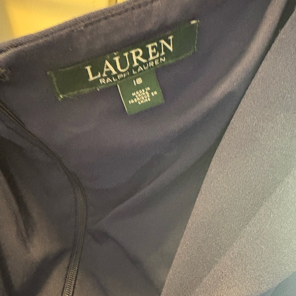 Elegant Ralph Lauren Navy Off-Shoulder Dress - Picture 4 of 7